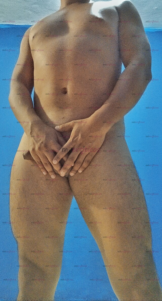 FOTOS DE CHICO BISEXUAL PARA PAREJAS FETICHISTAS CALIENTES SIN MIEDO A EXPERIMENTAR