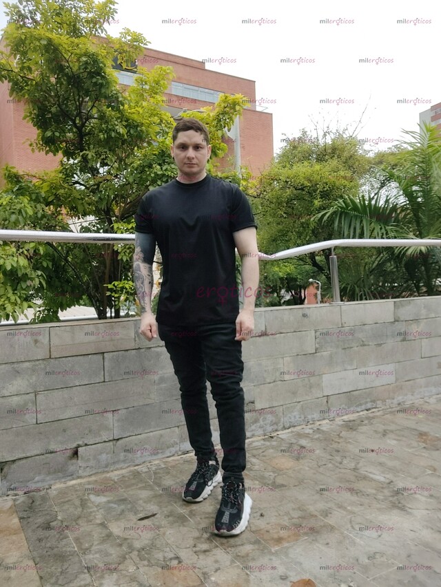 FOTOS DE CHICO HOMBRE SERIO TERAPIAS Y DEMÁS PARA TODO TÍPO DE PERSONAS
