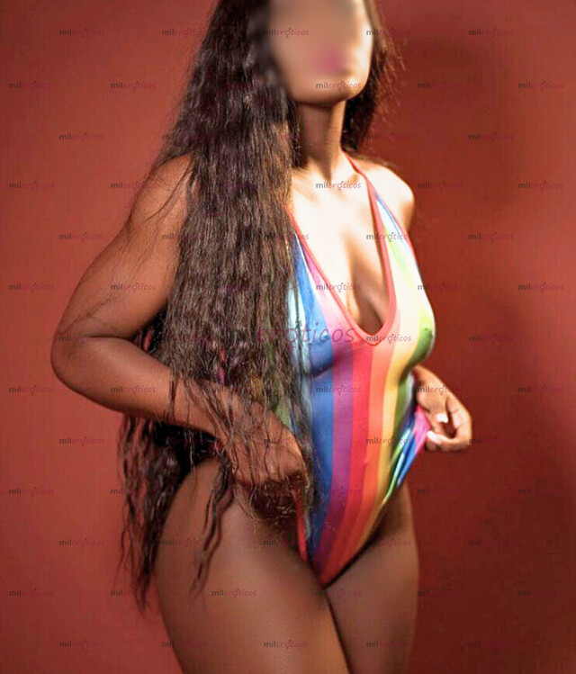 FOTOS DE MORENA HERMOSA, VOLUPTUOSA, EXCLUSIVA PARA TI.