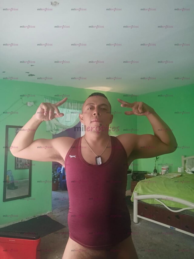 FOTOS DE MILITAR UNIFORMADO, MASCULINO, VARONIL, CHAKALON, COMPLACIENTE