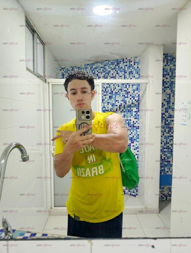FOTOS DE HETERO ACTIVO TE LA METO TODA? NUEVO POR AQUI