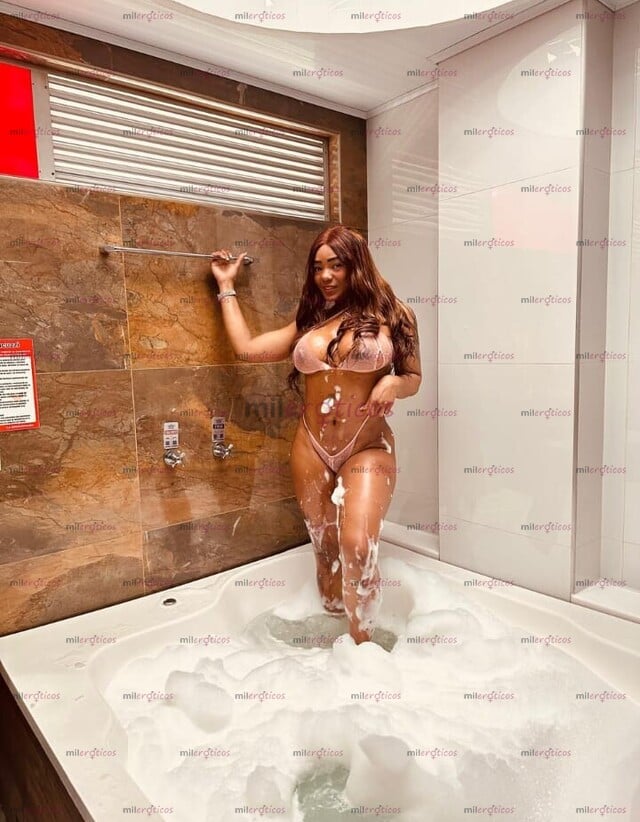 FOTOS DE MORENA VOLUPTUOSA HERMOSA EN LA CIDUAD DE BOGOTÅ PARA CUMPLIR TUS FANTASIAS