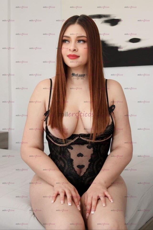 FOTOS DE SOY UNA ANTOJABLE MUÑEQUITA CON PECHOS NATURALES SUAVES Y REDONDITOS DISFRÚTALOS
