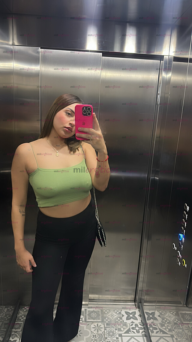 FOTOS DE EXÓTICA Y CACHONDA RUBIA RECIÉN LLEGADA A TU CIUDAD