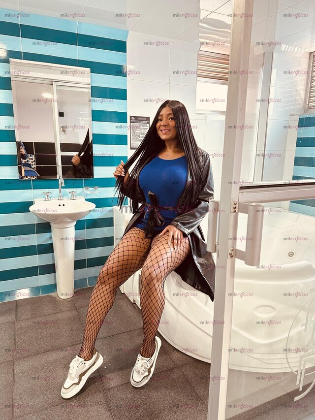 FOTOS DE HERMONA CALEÑA DE FIGURA ENVIDIABLE EN TU CIUDAD