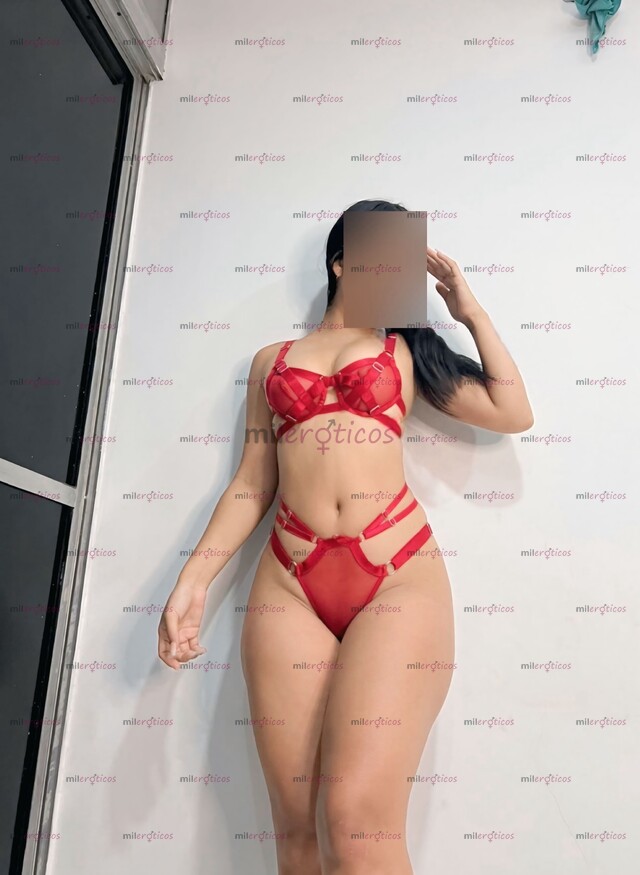 FOTOS DE HOLA AMOR ME LLAMO MADELEINE UNA PAISA BLANQUITA COMPLACIENTE