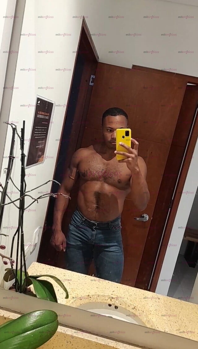 FOTOS DE HOLA,SOY ANDERSON MORENO ACUERPADO BUENA COMPAÑIA Y ME GUSTARIA PODER OFRECERTEL