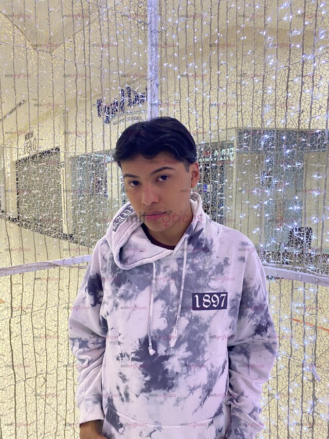 FOTOS DE SERVICIO DE COMPAÑÍA PARA EVENTOS Y CITAS CON UN LINDO CHICO.