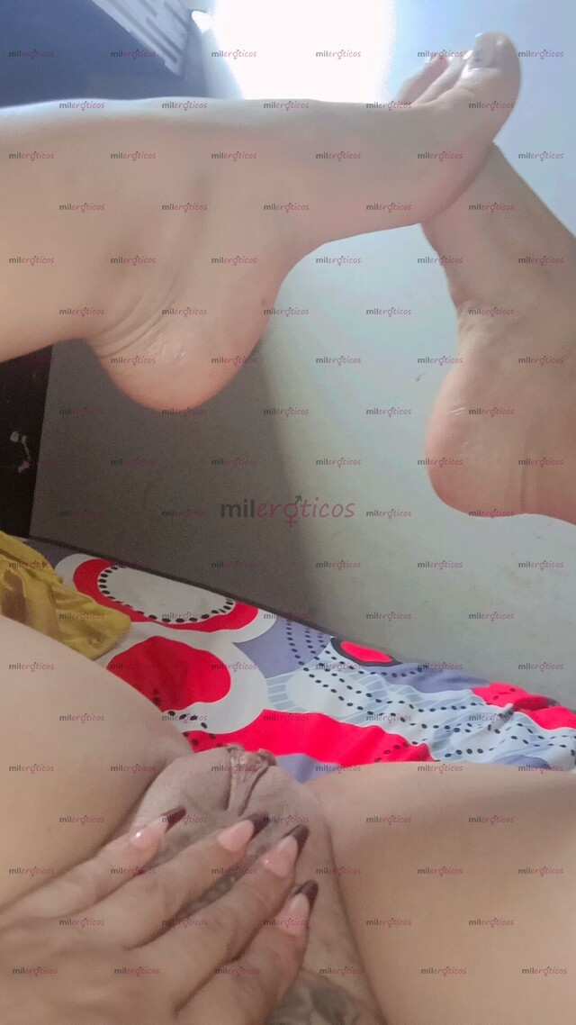 FOTOS DE LINDA Y CON EL CHOCHO GRANDE ME GUSTA HACERME ENCIMA Y HACERLOS VENIR LLAMAME