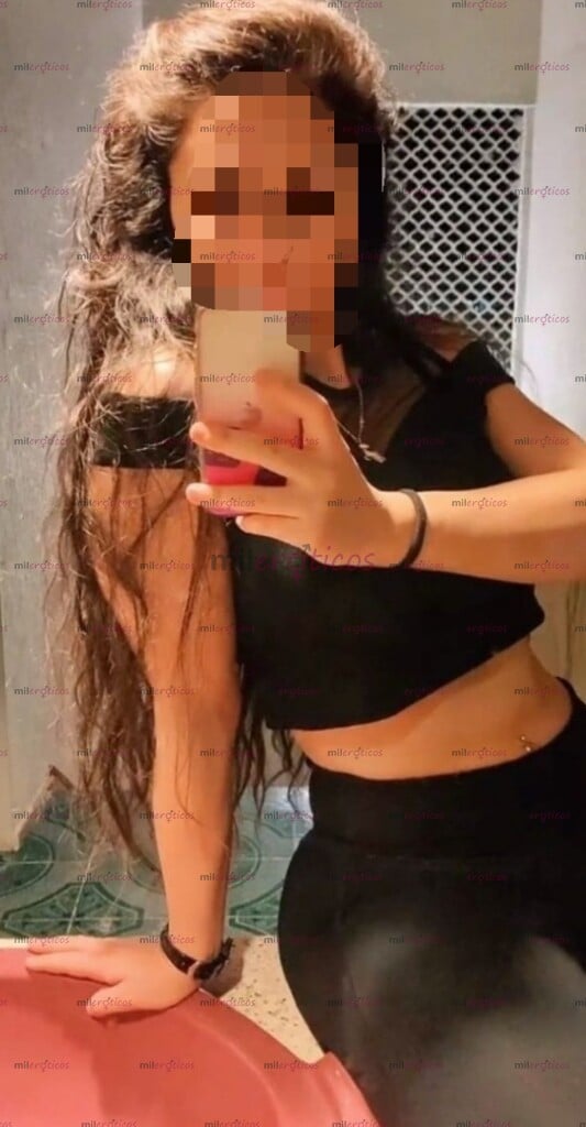 FOTOS DE AMAIRANY FLAQUITA TALLA 3 CABELLO CHINO 18 AÑITOS 1ERA VEZ EN SALTILLO COAHU