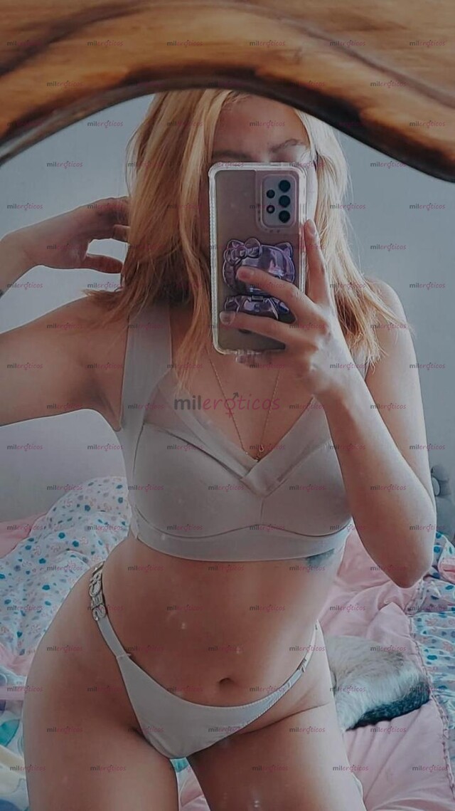 FOTOS DE ESTOY MUY CALIENTE Y MOJADITA PAPI VEN Y DISFRUTA DE MI CUERPO