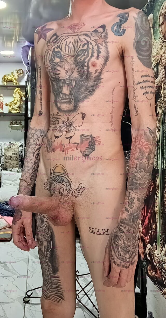 FOTOS DE FLACO VERGON ACTIVO SERIO Y RESERVADO TATUADO FETICHERO