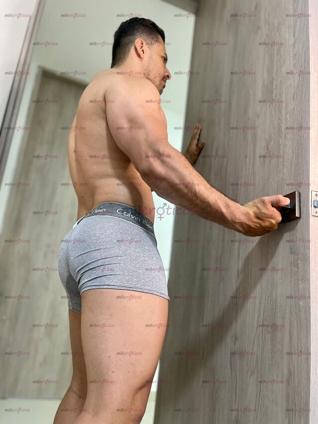 FOTOS DE MACHO SEXY 100% HETEROXESUAL SERIO DISCRETO COMPLACIENTE.