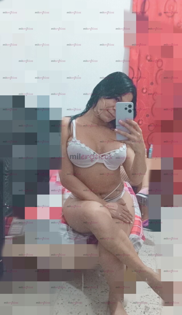 FOTOS DE SEXI CHICA TRANS DE CURVAS FEMENINAS CULONA TETONA PASIVA