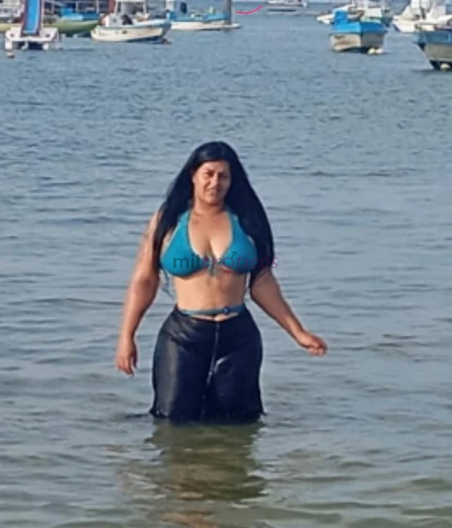 Ola meus amores sou novo na sua cidade venho encher voces de prazer e fogosa adoro sexo anal forte e quero cavalgar seu penis delicioso sou submissa e...