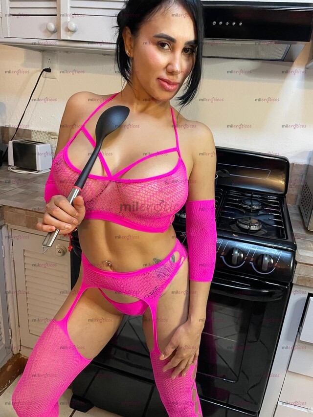 FOTOS DE ADICTA AL SEXO ESTOY SUPER CALIENTE TETAS ENORMES CONCHITA BIEN JUGOSA RICA COLA