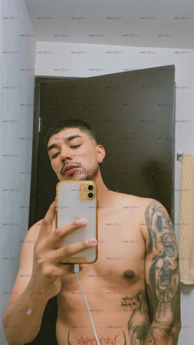 FOTOS DE HETERO COMPLACIENTE. DISPUESTO A EXPERIMENTAR Y CUMPLIR FANTASÍAS.