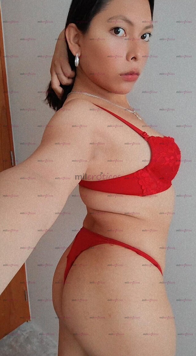 FOTOS DE LLENAME DE TU LECHITA, ME ENCANTA SER USADA Y MAMAR SOY DE GARGANTA PROFUNDA