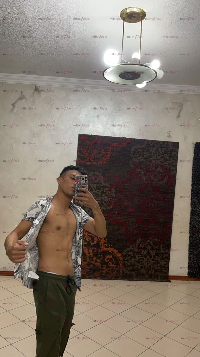 FOTOS DE CHACAL MORENO CALIENTE ACTIVO PARA DARTE PLACER