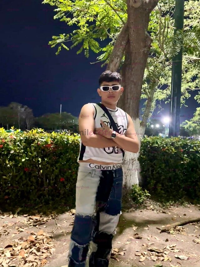 FOTOS DE NUEVO EN EL AMBIENTE! HABLAME AMOR DISPUSTO A COGER RICO CONTIGO