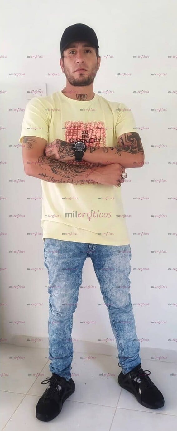 FOTOS DE LLEGO MACHO CALEÑO ACTIVO ARRECHO LECHERO DOMINANTE CON BUENA VERGA DE PASO