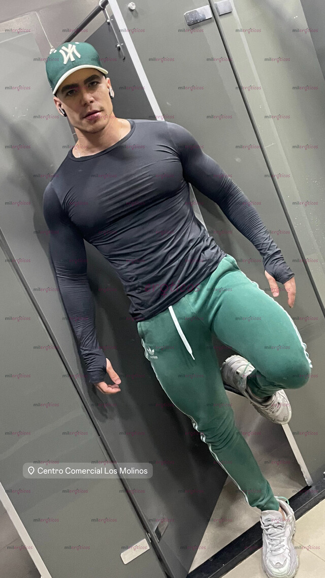 FOTOS DE JOVEN MODELODE GYM VERSÁTIL COMPLACIENTE 100%PAISA