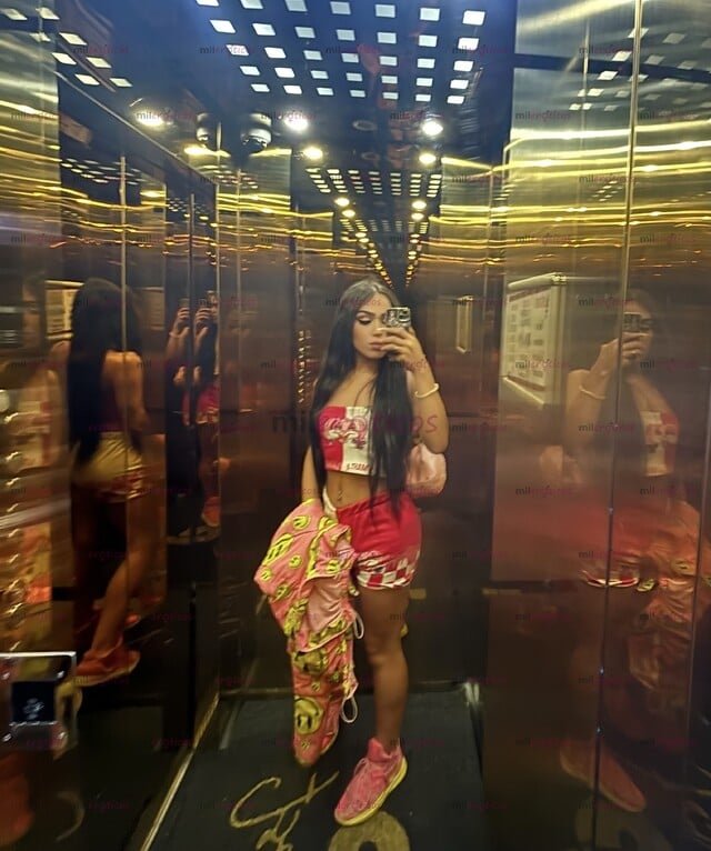 FOTOS DE HERMOSA TRANS FEMENINA CUERPO 100% NATURAL