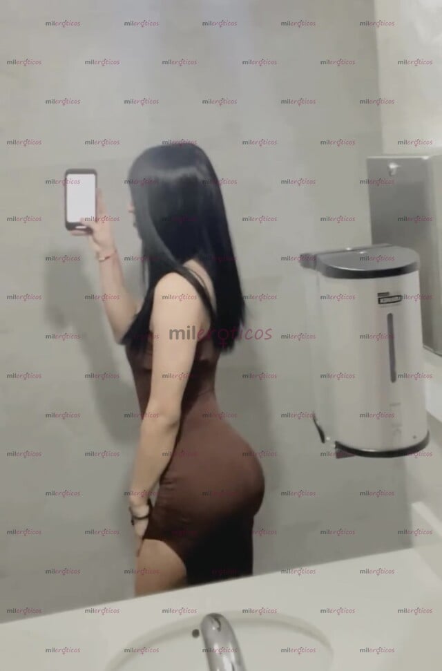 FOTOS DE HOLAA AMOR MI NOMBRE ES DANIELA SOY UNA MUÑEQUITA BASTANTE COMPLACIENTE