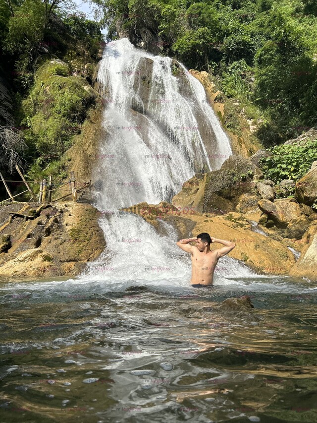 FOTOS DE EN BUSCA DE NUEVAS EXPERIENCIAS DIVERTIDAS