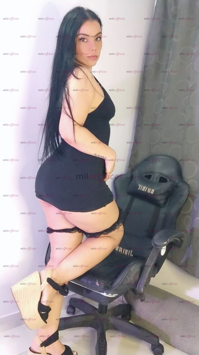 FOTOS DE SOY QUEEN, UNA DIOSA MUY PUTA QUE HARA CUMPLIR TUS FANTASIAS, CON MI GRAN CULO