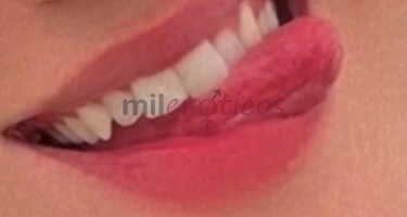 Branquinha tatuada de olhos claros e boca grande super simpatica inteligente carinhosa me visto bem e sou extremamente cheirosa nao tenho frescuras e...