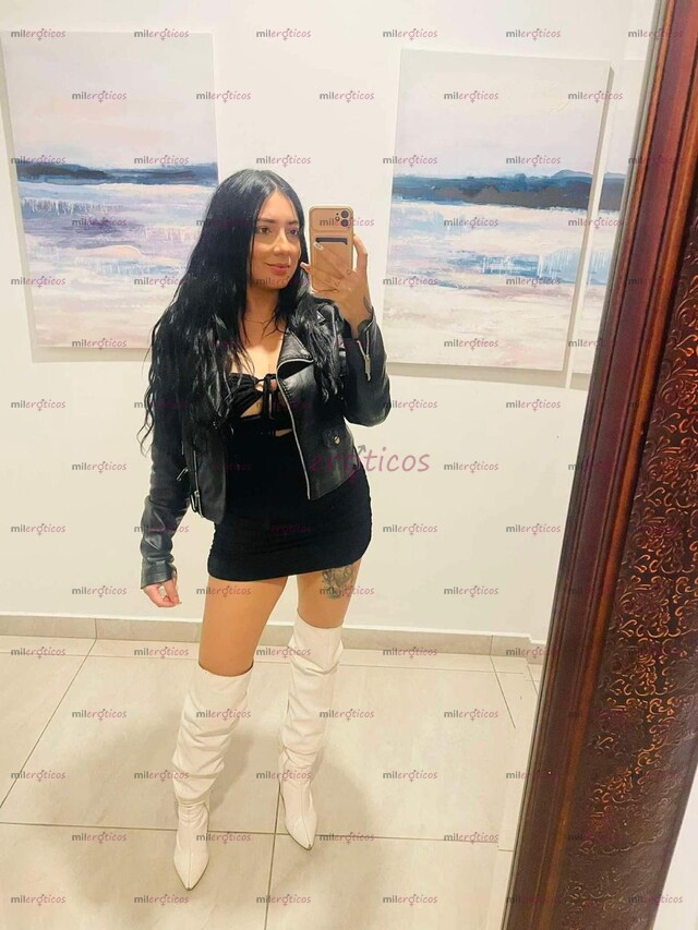 FOTOS DE PASALA DE LUJO CONMIGO SOY UNA PAISA CALIENTE Y DISPONIBLE PARA TI