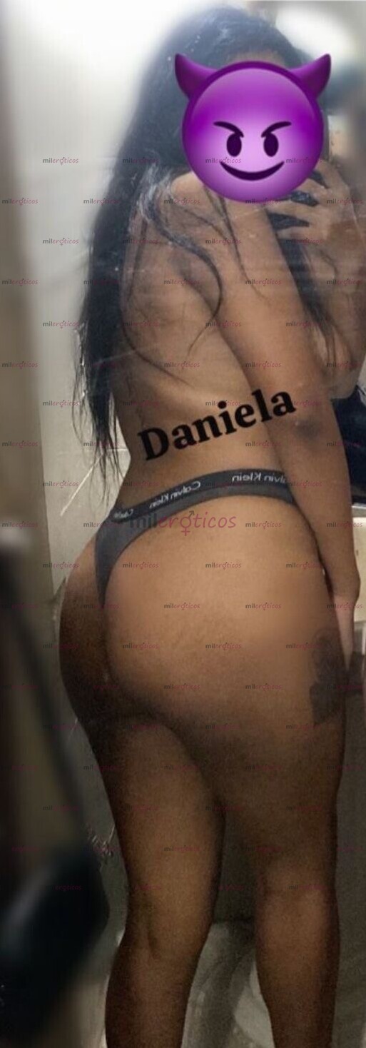 FOTOS DE DANIELA FLAQUITA CALIENTE Y DISPUESTA A TODO CONTIGO PAPI LISTA PARA SER TU PUTA