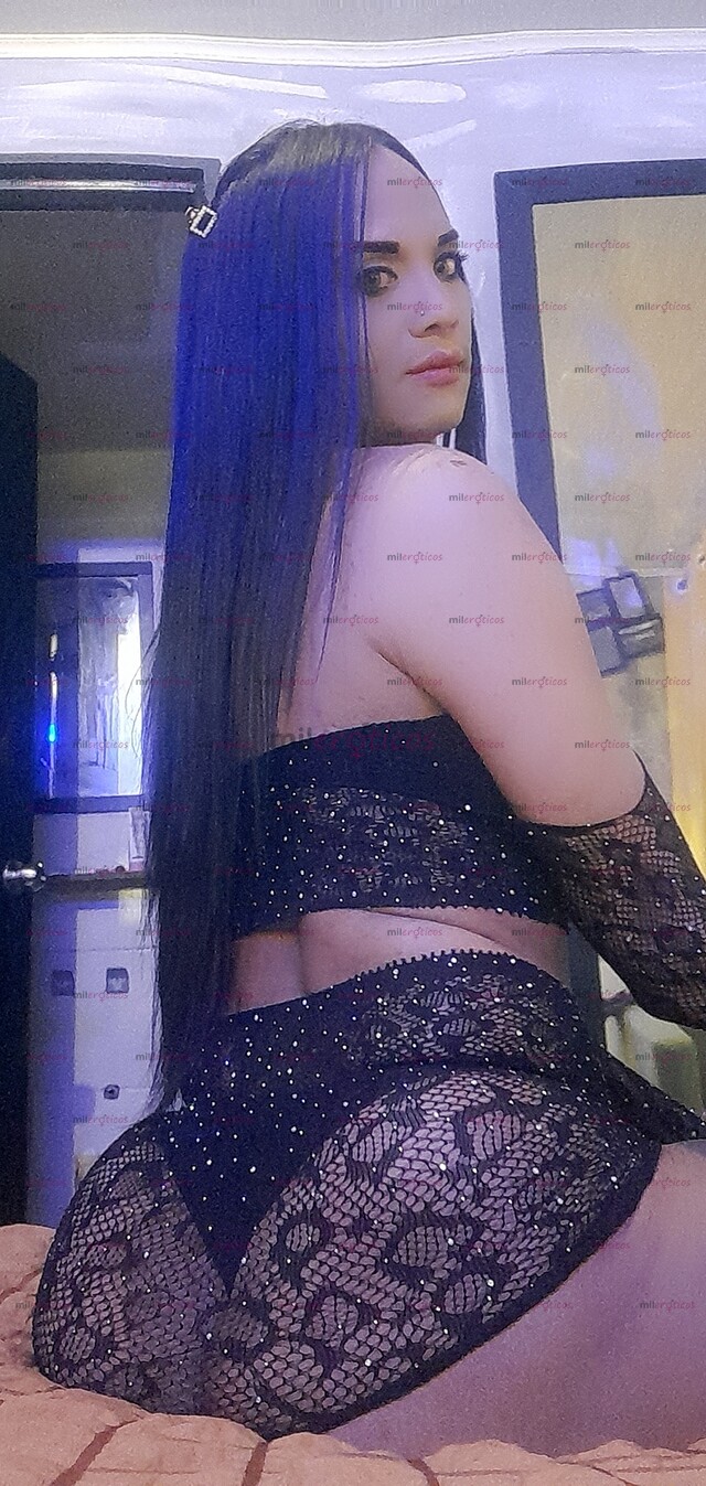 FOTOS DE HOLIS VOLVÍ KLOY CHICA DE ALTO IMPACTO CON UNA RICA DOTACIÓN