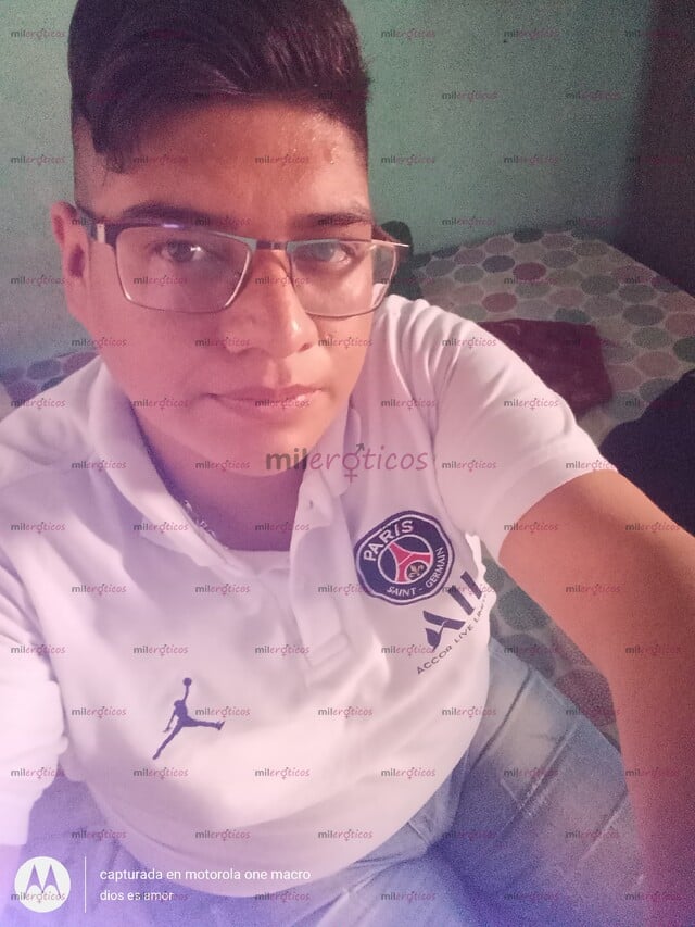 FOTOS DE SOY CHICO MASAJISTA QUE TE DEJARÁ ENCANTADO Y BIEN RELAJADO CON UN BUEN ORAL