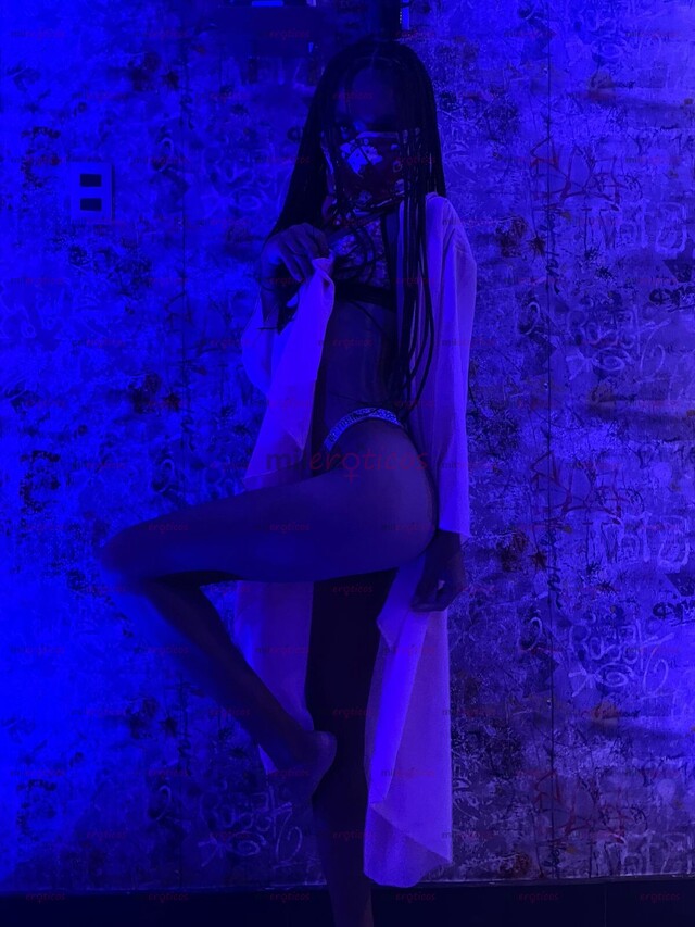 FOTOS DE NENA CALIENTE ESPERANDOTE PARA COMPLACERTE PAGO EN MANO