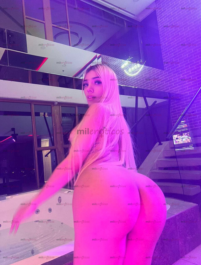 FOTOS DE VEN Y DISFRÚTAME SEXY RUBIA CULONA Y VERGONA
