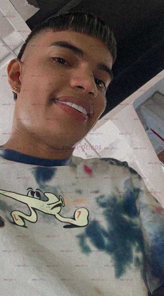 FOTOS DE HOLA MIS AMORES SOY YEREMI ESTOY DISPUESTO AH COMPLACERLOS