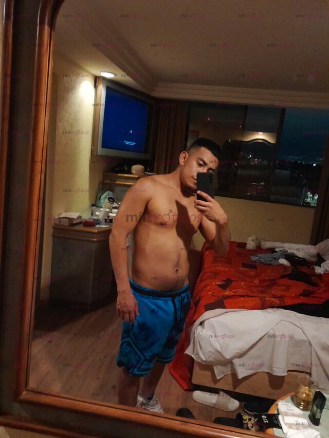FOTOS DE SEXO SERVIDOR ACTIVO VERGON Y LECHERO VERGA PRIETA