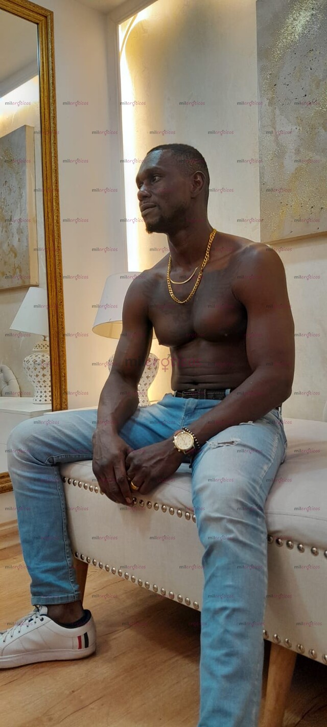 FOTOS DE VENTA D VÍDEO RICO VENEZOLANO PARA ESA CHICAS CALIENTE Q DESEAN UN NEGRO