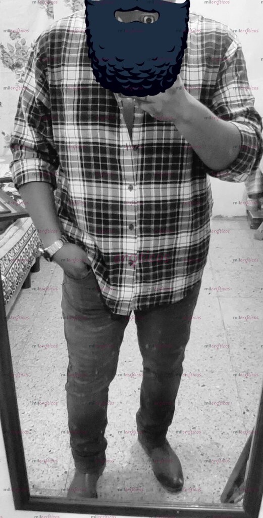 FOTOS DE ALEJANDRO ACOMPAÑANTE PROFESIONAL RENDIDOR SERVICIO A DAMAS