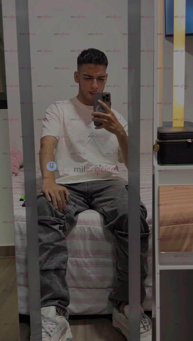 FOTOS DE SEXY PAISA, JOVEN VERGON, 21CM DE PURO PLACER, DISPUESTO A CUMPLIR TUS DESEOS!!!