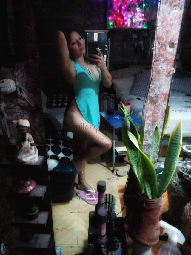 FOTOS DE HOLA SOY MELISSA TU NIÑA SUMISA Y TRABIESA EN LA CAMA