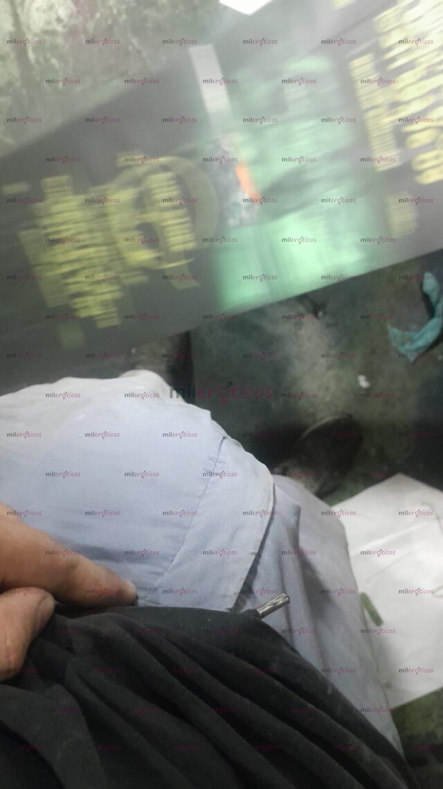 FOTOS DE MUCHACHO ESTUDIANTE DISCRETO, PASA UN MOMENTO AGRADABLE CONMIGO