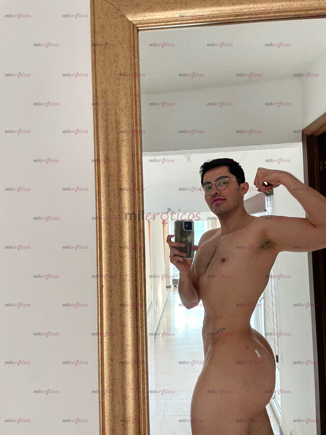 FOTOS DE JOVEN DE SÚPER LUJO, DE LOS MEJORES MOMENTOS !CORTA TEMPORADA