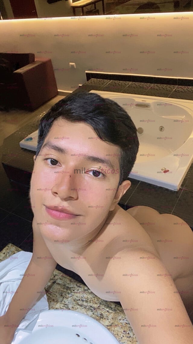 FOTOS DE DISFRUTA DEL MEJOR CONTENIDO DE ESTE TWINK PASIVO, VIDEOS, FOTOS, VIDEOLLAMADAS