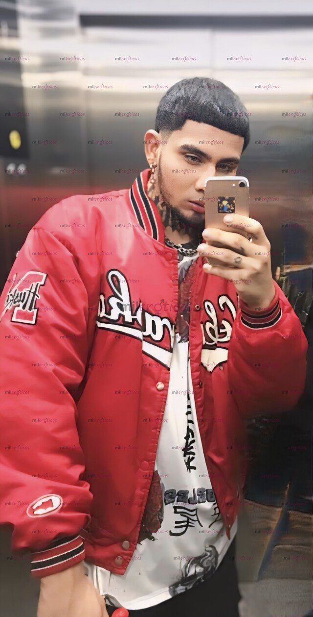 FOTOS DE VERSÁTIL TATUADO 21CM LECHERO COMPLACIENTE !!