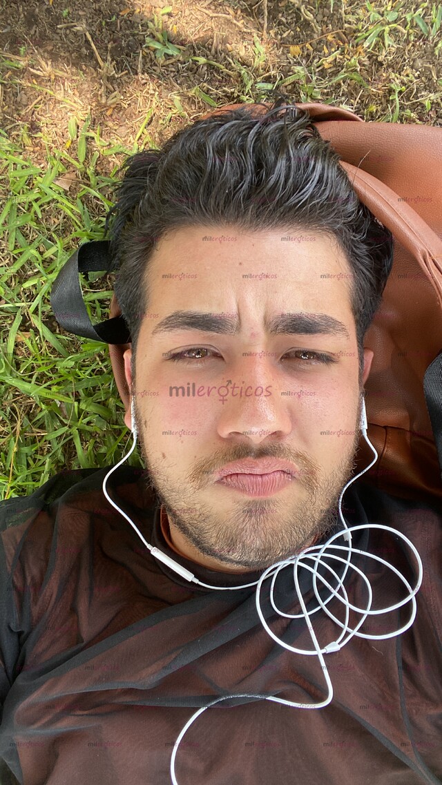 FOTOS DE JONATHAN, CHICO GUAPO E INTELIGENTE 17CM Y CON BUEN