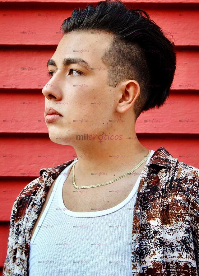 FOTOS DE JONATHAN, CHICO GUAPO E INTELIGENTE 17CM Y CON BUEN