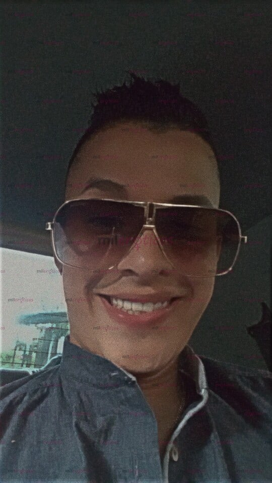 FOTOS DE SOY NUEVO EN LA CIUDAD, UN FLACO EXÓTICO DISPUESTO A COMPLACERTE. SOLO MUJERES